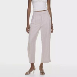 Aritzia Cropped Pants in Light Pink